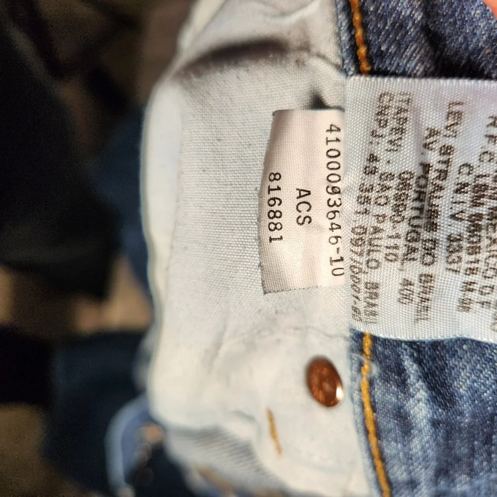 Levi's 501XX Jeans Men's 42X32 Blue Original Straight Leg Button Fly Denim 501‎